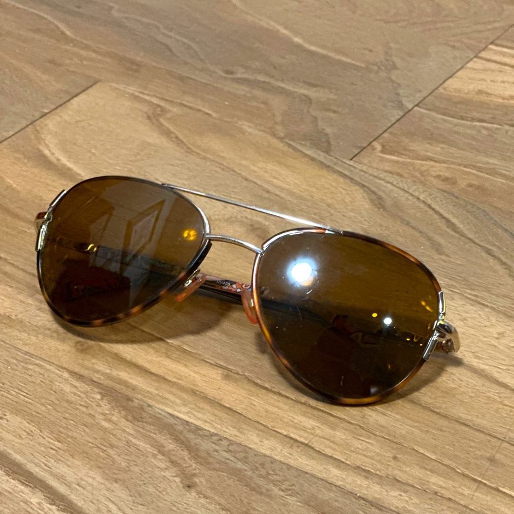 Vera Bradley VB Tara E. Sunglasses